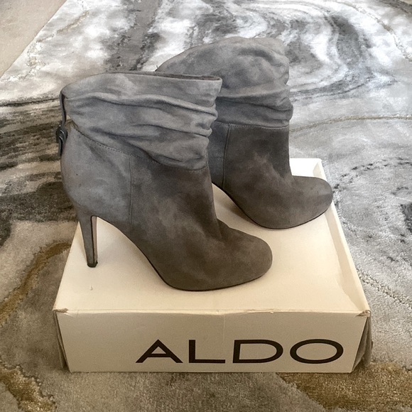 Grey Suede Aldo High Heeled Booties - Picture 1 of 6